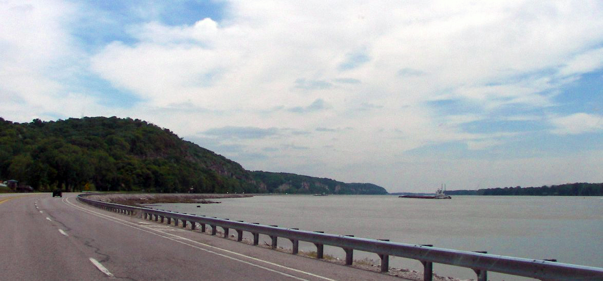 Great River Road Alton-Grafton 1