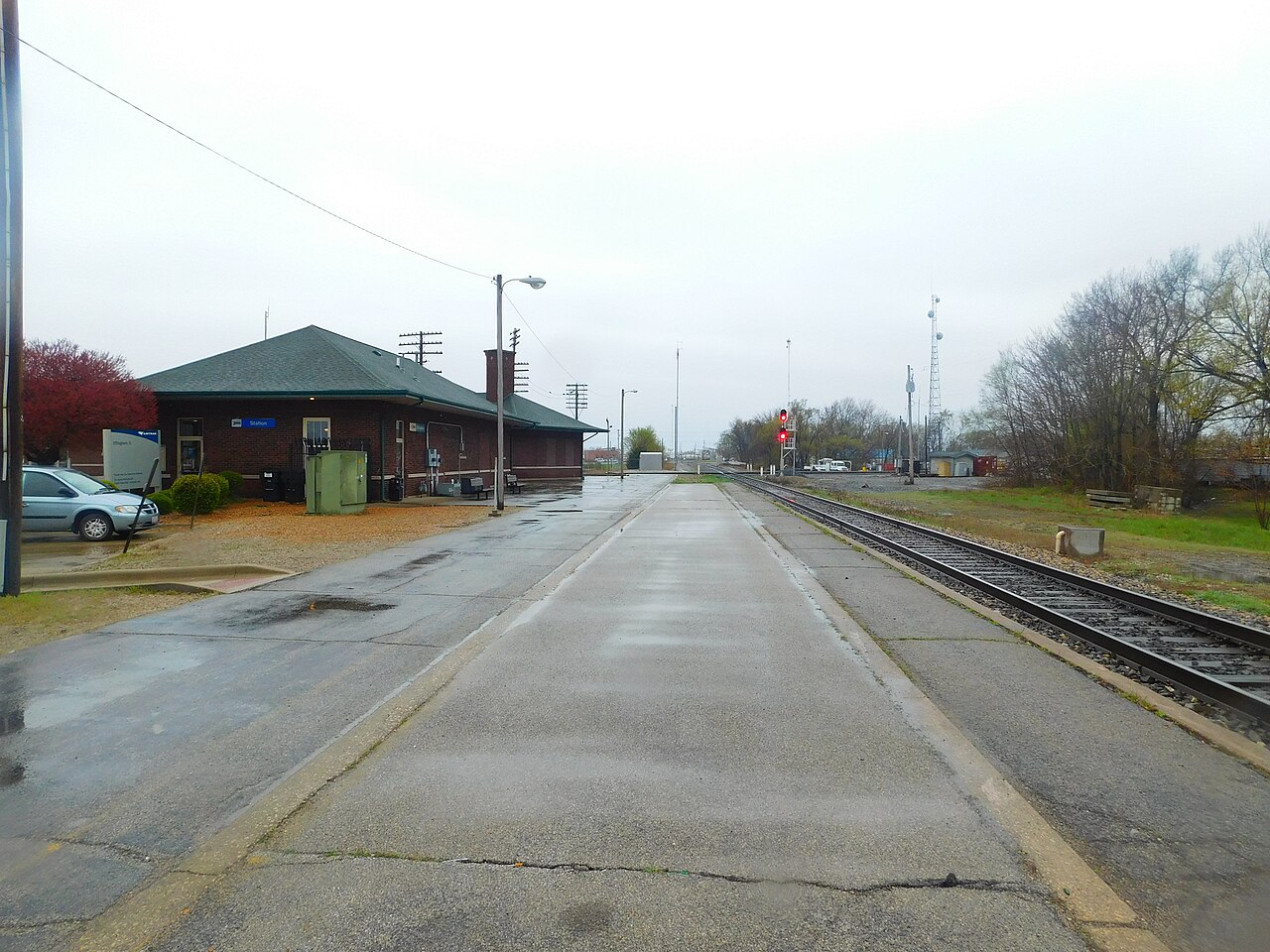 Effingham station for Amtrak in April 2016.