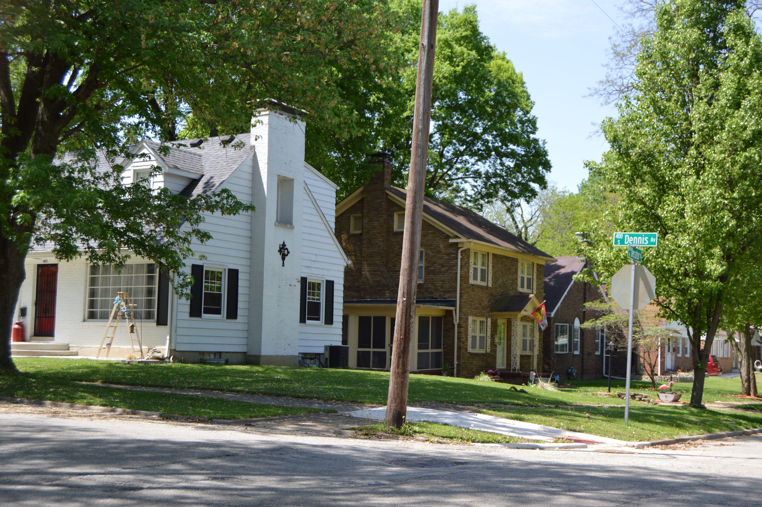 Houses on the southern side of W