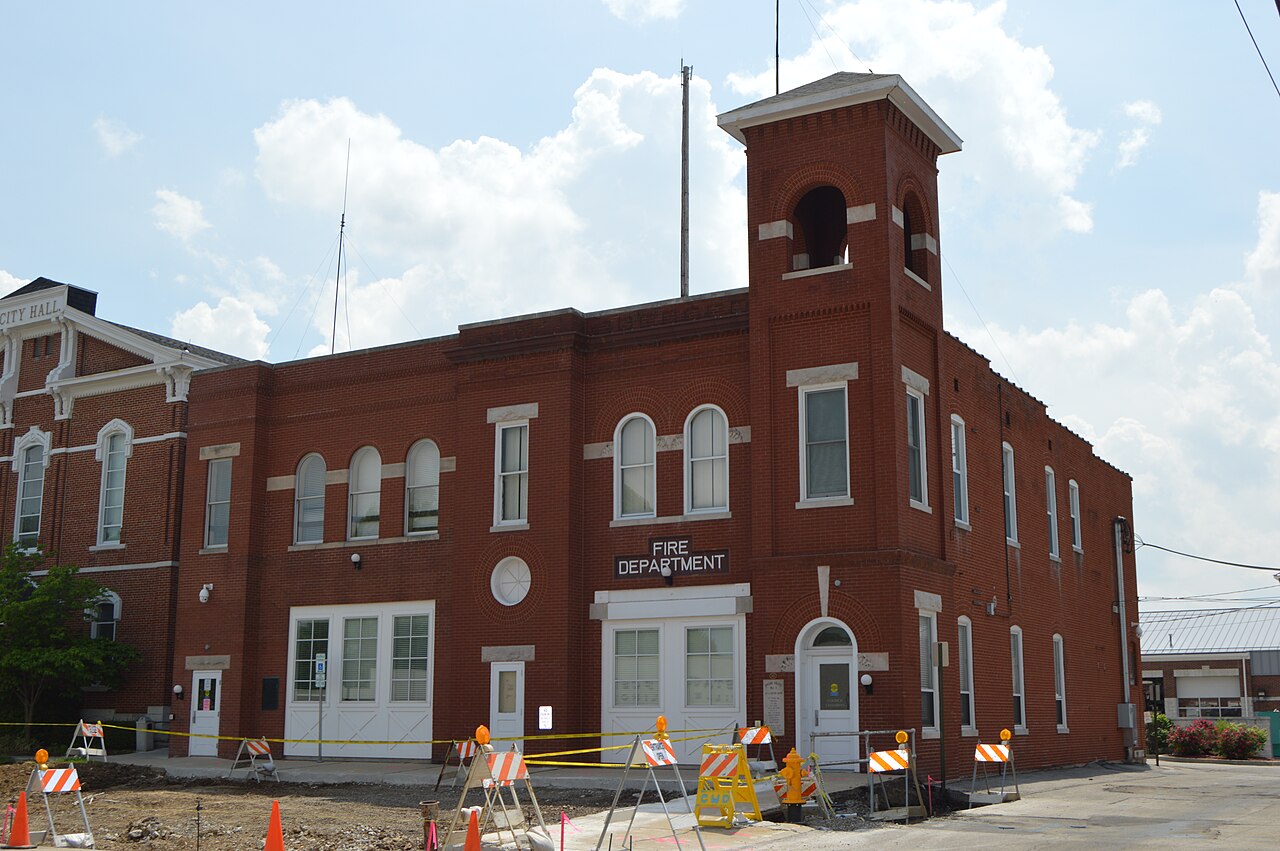 Front of the Collinsville City Hall and Fire Station , located at 125 S