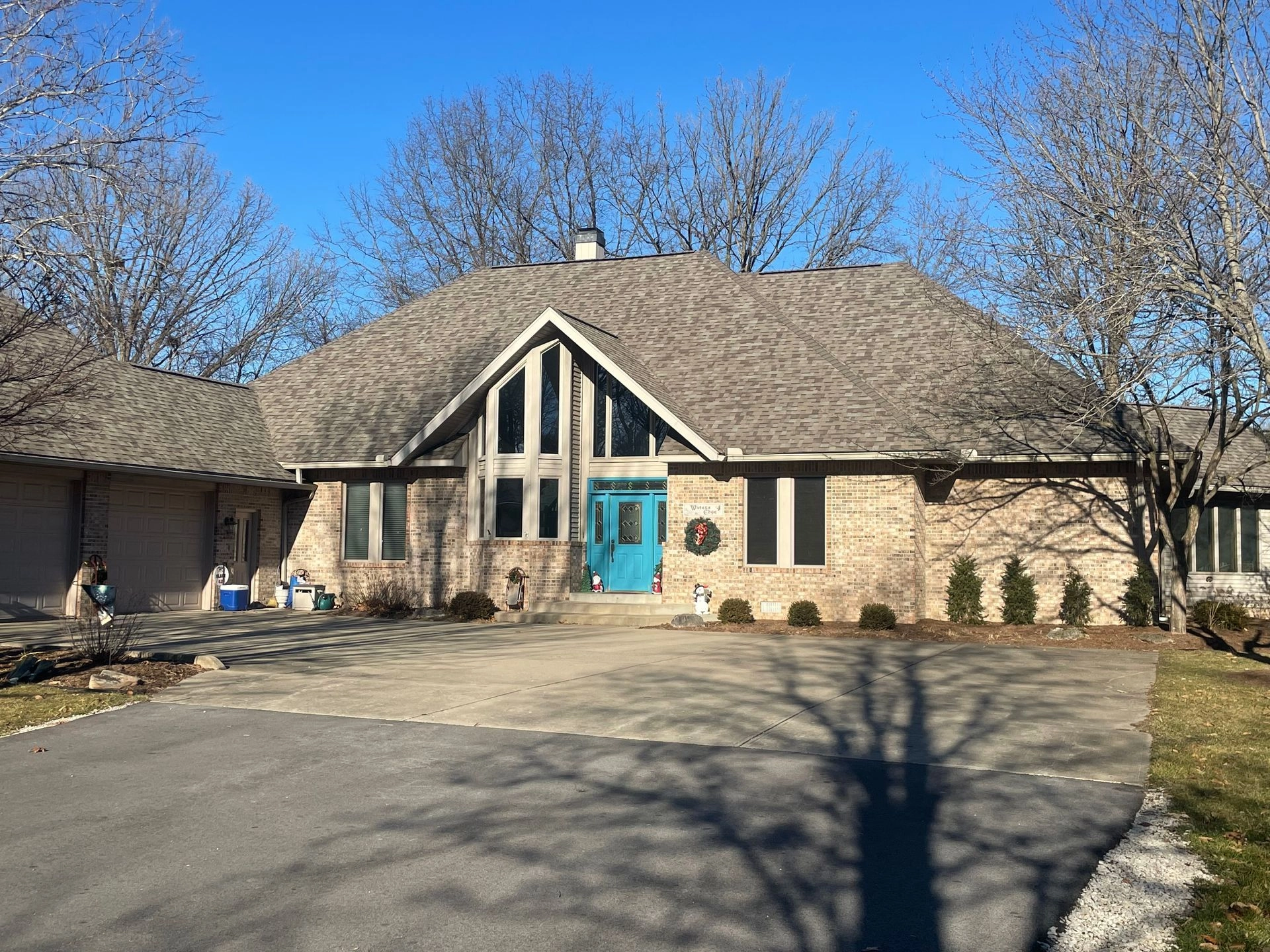 Moore Roofing & Construction — BG